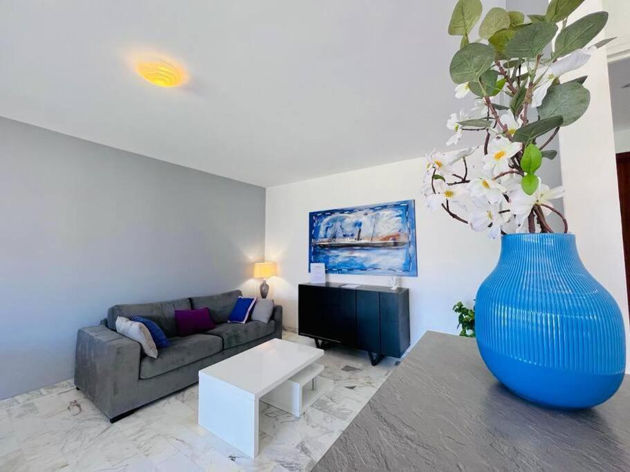 Le Pinede - Apt 4 Prs- Parking - Clim - 500M Plages Antibes Extérieur photo