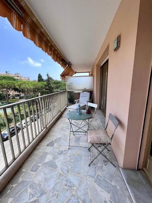 Le Pinede - Apt 4 Prs- Parking - Clim - 500M Plages Antibes Extérieur photo
