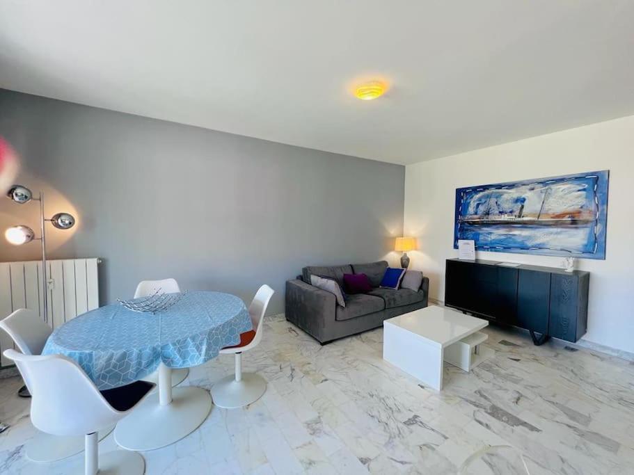 Le Pinede - Apt 4 Prs- Parking - Clim - 500M Plages Antibes Extérieur photo